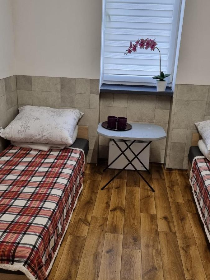 פוזנן Hostel Rakoniewicka מראה חיצוני תמונה